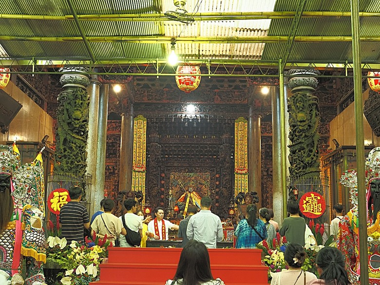 帶領探訪新莊故事 之 2025潮盛新莊活動 —《廟街:眾神連線》集章散策 與 《祭典中的ㄈㄨˊ碼》特展