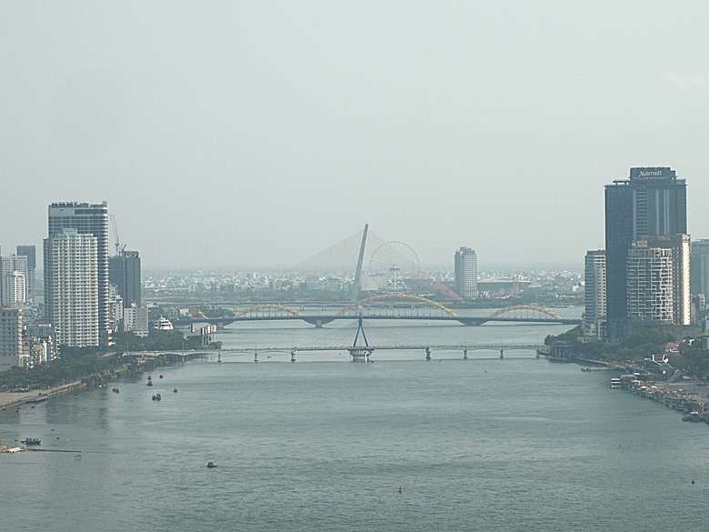 中越峴港自助旅行之景點簡述與交通攻略 — 華航CI787+CI790班機、峴港機場入出境、當地包車接送與Grab — 2025年越南峴港、會安、美山、順化、巴拿山太陽世界六日歷史文化及遊樂園之旅 — 「楔子」