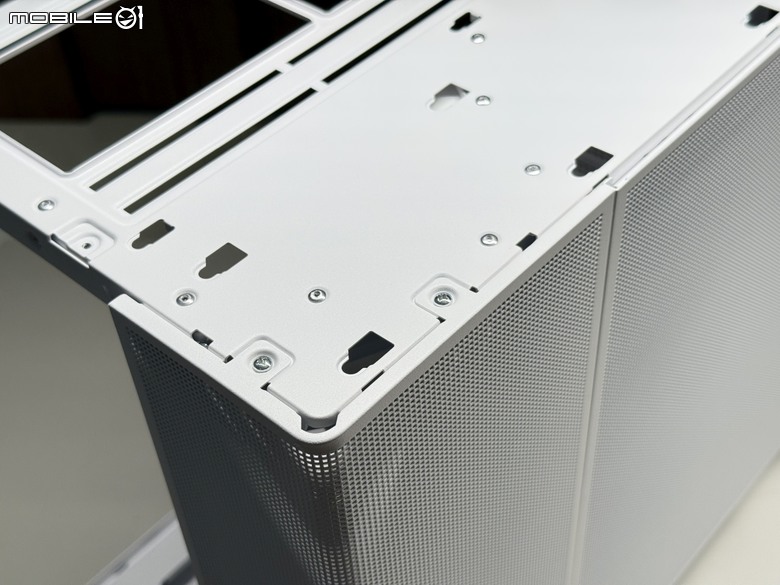 斜進風全景機殼!TT View 380 XL TG ARGB