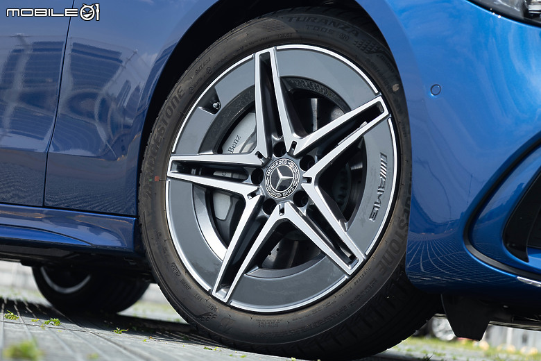 Mercedes-Benz C 200 新年式試駕|人生進階首選,新年式還有柏林之音加持!