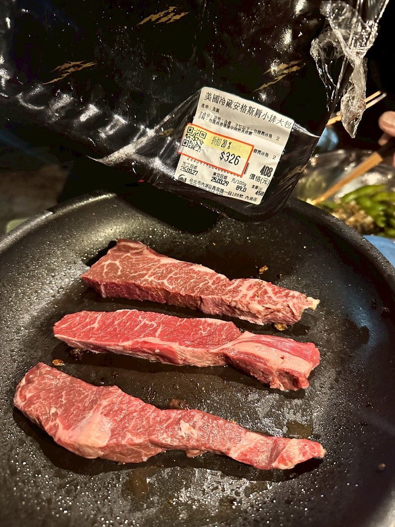 很喜歡露營時的煮飯過程