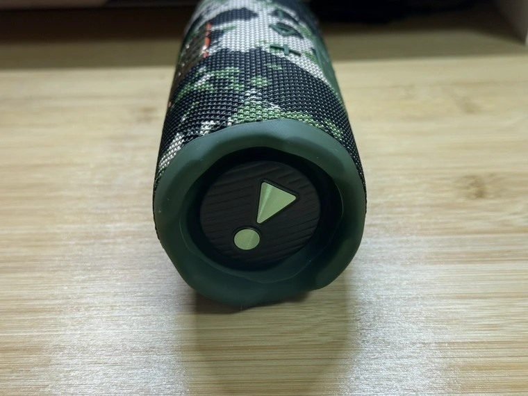 [心得] 新玩具JBL flip7 藍牙喇叭開箱心得~