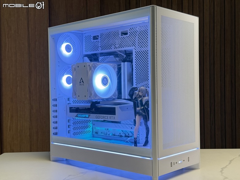 左右都能擺!君主HS01 Pro & 創世紀2代 ATX3.1電源