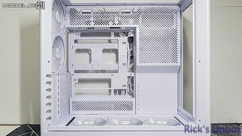 【開箱】可上下顛倒展示的機殼 | MONTECH HS01 PRO WHITE