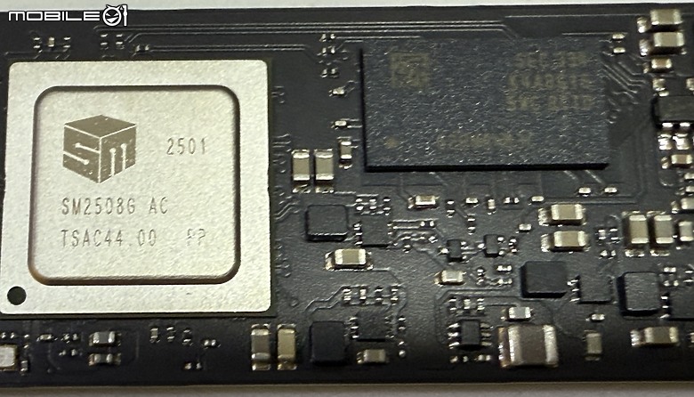 點我看大圖 低溫超快速 XPG MARS 980 BLADE SSD 開箱