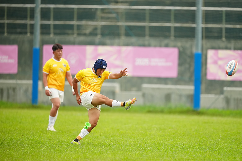 點我看大圖 Sigma 300-600mm f/4 DG OS Sports 評測報告|超望遠內變焦新標竿、一鏡封神誰與爭鋒!