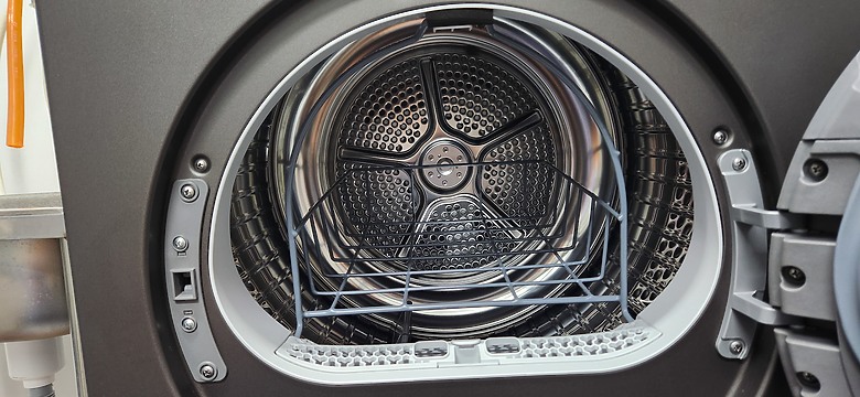 點我看大圖 SHARP 夏普 烘布郎 熱泵 滾筒乾衣機 KD-FKH10DT 首篇開箱文