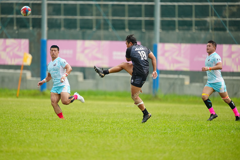 點我看大圖 Sigma 300-600mm f/4 DG OS Sports 評測報告|超望遠內變焦新標竿、一鏡封神誰與爭鋒!