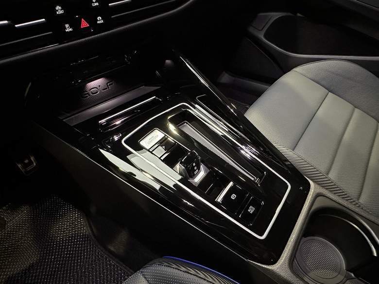 Golf 8.5R Black Edition ~到底有多愛Golf R