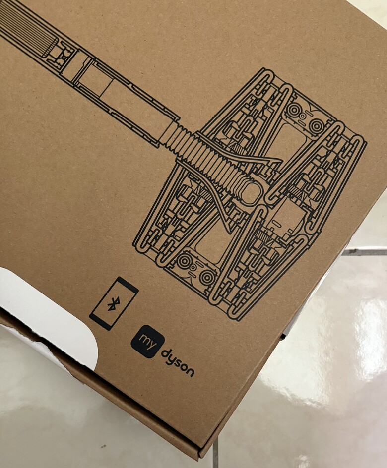 [開箱] Dyson Pencilvac Fluffycones™ (SV50 FC) 吸塵器