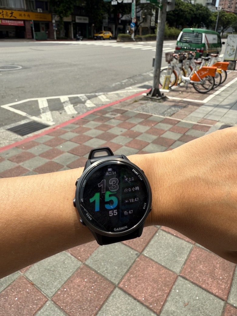 Garmin Forerunner 970實戴心得分享 續航力有進步