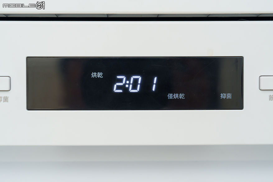Panasonic 獨嵌式自動洗碗機 NP-DFB2K6-1H 體驗分享｜安裝彈性與機能兼具的實用機