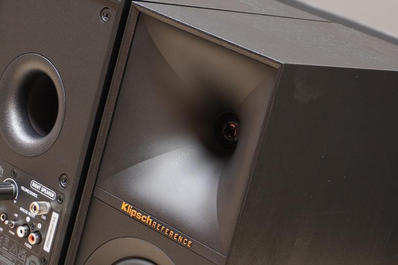 小空間神救援！Klipsch R-40PM 主動式多功能喇叭