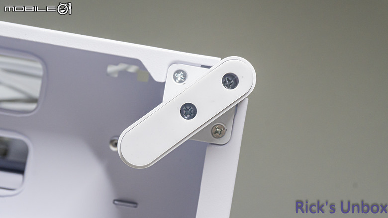 【開箱】可上下顛倒展示的機殼 | MONTECH HS01 PRO WHITE