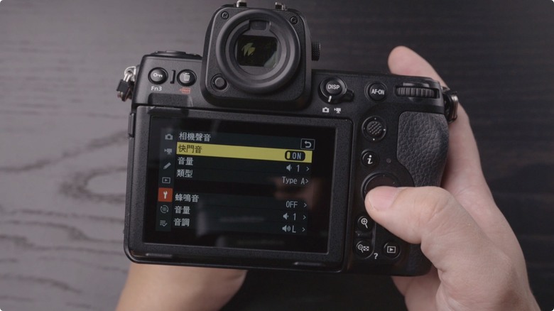 點我看大圖 Nikon Z8 用了一年半的開箱,平面攝影 + N-RAW / N-Log 錄影各規格使用心得