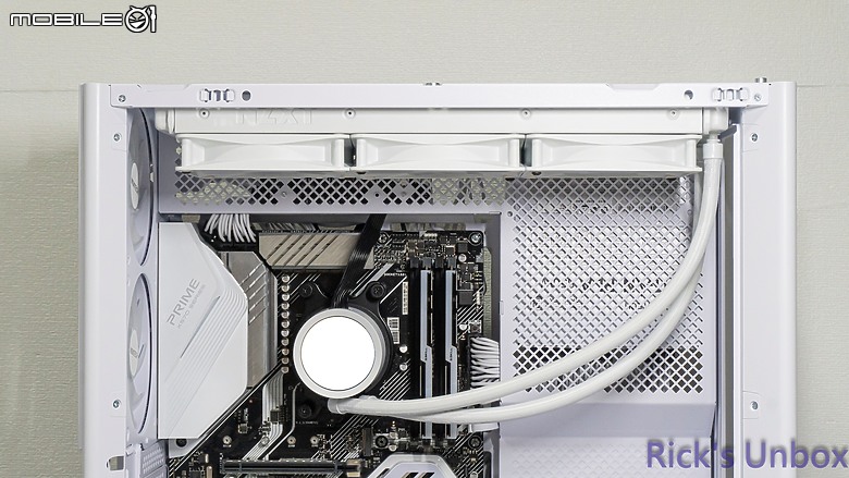 【開箱】可上下顛倒展示的機殼 | MONTECH HS01 PRO WHITE