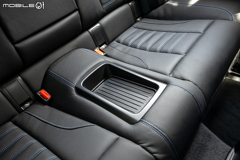 BMW 小改款 M240i xDrive 試駕｜全天候戰力與愉悅樂趣兼具的雙門小跑車！