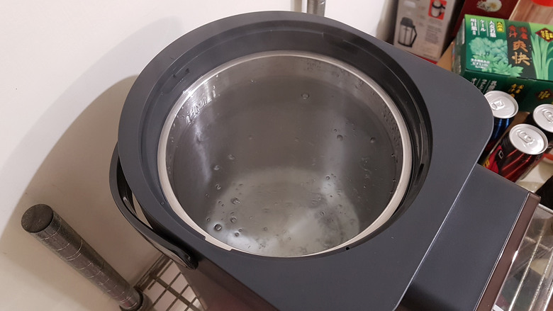 點我看大圖 CHIMEI WB-50YTB2 5L 熱水瓶開箱 (圖多慎入)