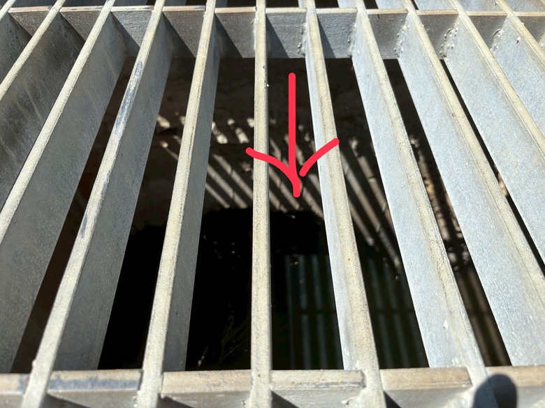 自地自建基地下方的雨水涵管分佈跟集水井