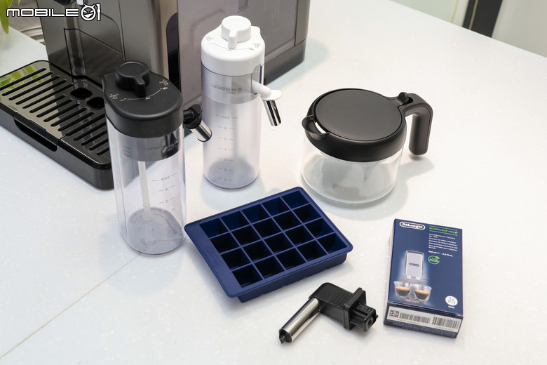 De'Longhi 全自動義式咖啡機使用體驗|專屬冷萃技術+獨立式冷熱奶泡壺設計、隨時隨地來杯風味十足的好咖啡!