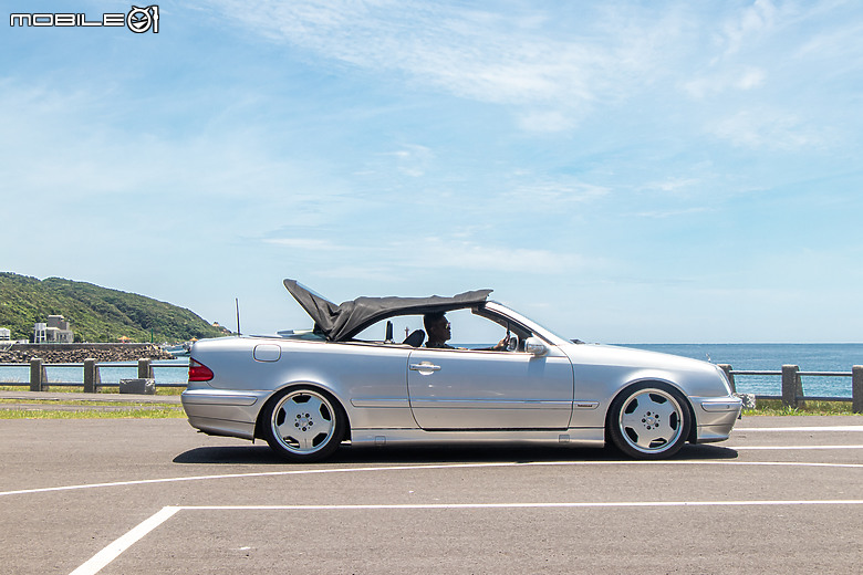Mercedes-AMG CLE 53 4MATIC+ Cabriolet 試駕｜性能底子一把罩，開篷吹風更逍遙！feat. A208 CLK