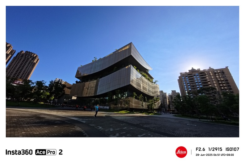 徠卡級運動相機開箱 - Insta360 Ace Pro 2 feat. with Xiaomi 15 Ultra