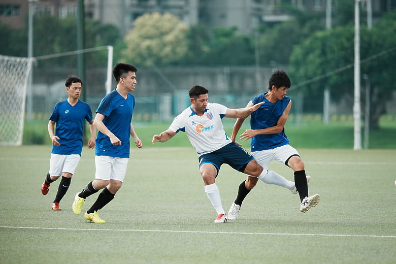 點我看大圖 Sigma 300-600mm f/4 DG OS Sports 評測報告|超望遠內變焦新標竿、一鏡封神誰與爭鋒!