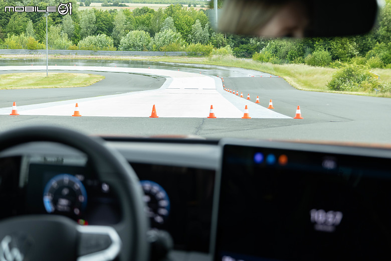 Continental UX7 德國試胎|尺碼全面,兼顧舒適、靜肅性、乾溼地操控的新一代休旅車胎!