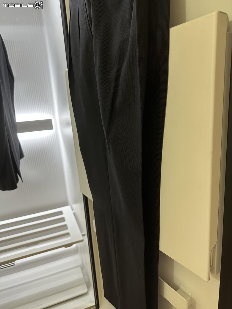 【試用】LG Styler 蒸氣電子衣櫥第二代，內建高壓蒸氣掛燙機，AI護理衣物