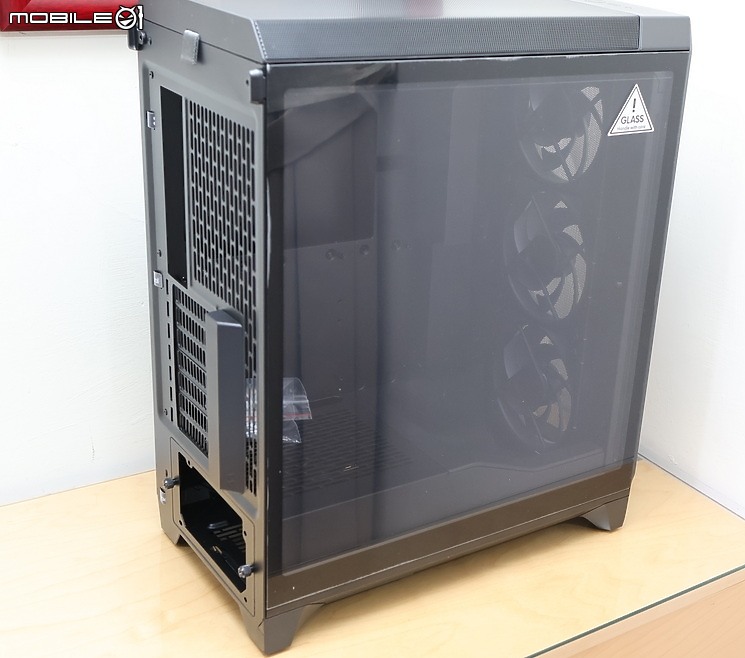 點我看大圖 歷久彌新改版升級 Fractal Design Meshify 3 RGB 開箱