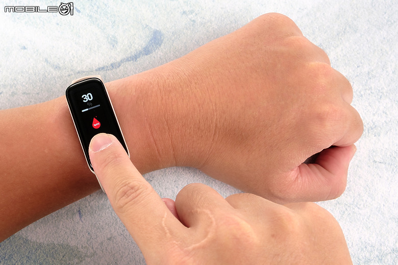 【7月好康活動】ASUS VivoWatch 6 AERO 智慧手錶，健康新生活從你開始！