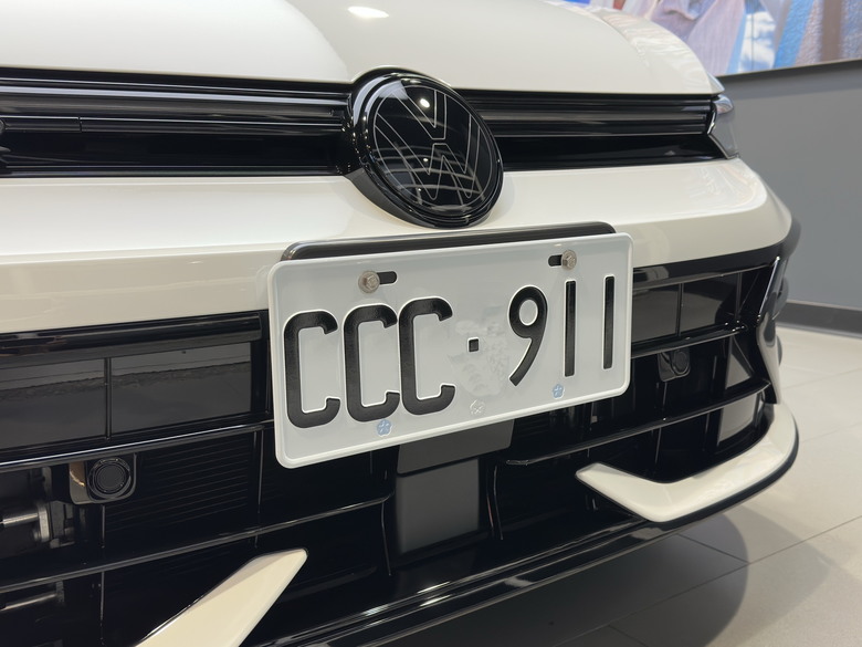 Golf 8.5R Black Edition ~到底有多愛Golf R