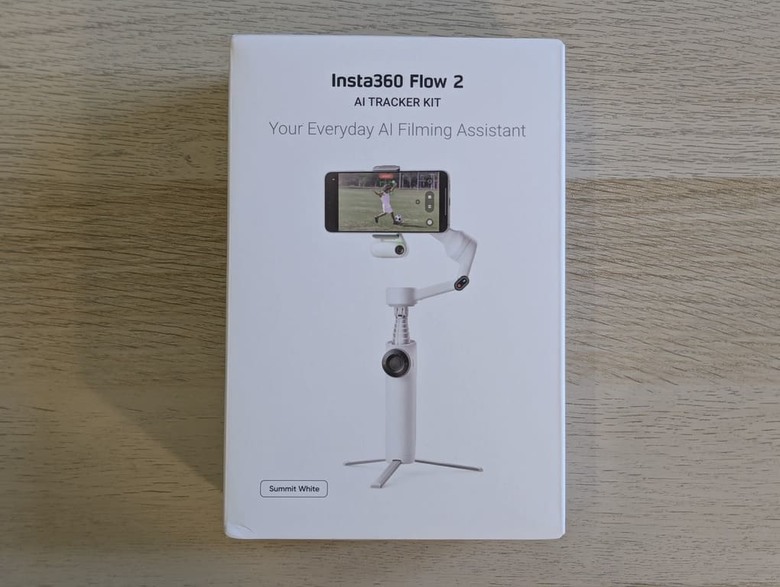 Insta360 Flow 2 手機穩定器開箱：平價入門三軸雲台