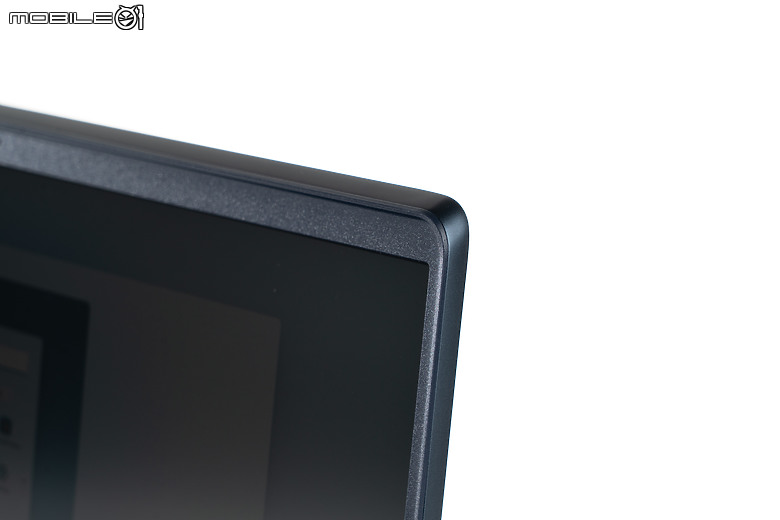 Alienware 16X Aurora 電競筆電｜外型低調、定位多工的「外星人」轉型之作！