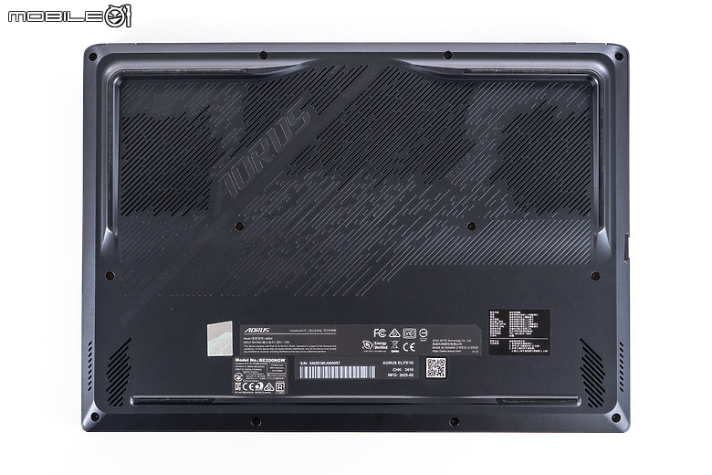 GIGABYTE AORUS ELITE 16 測試報告|RTX 5070「菁英」登場,中高階電競新勢力!
