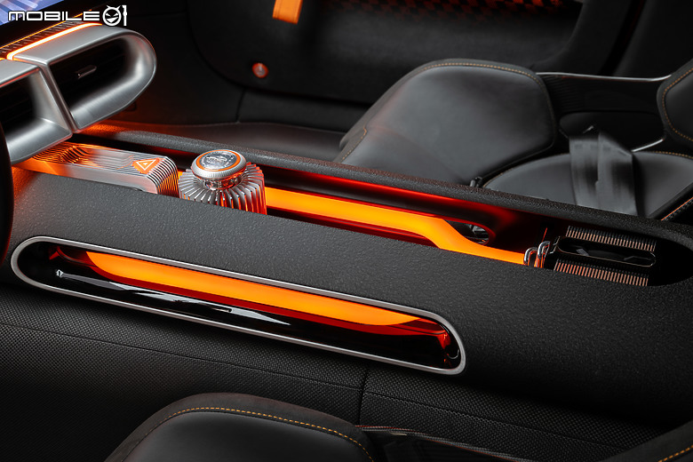 【重點新車】Mercedes-AMG GT XX 概念車登場,三具軸向馬達擁千匹馬力,成為新世代AMG先驅!