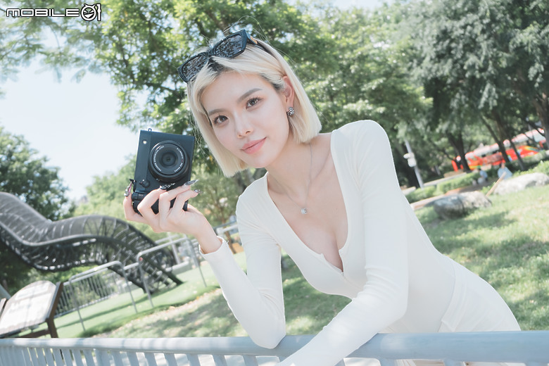 FUJIFILM GFX100 RF 評測報告|為構圖加上轉盤、畫素破億的中判隨身機!