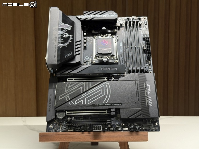 旗艦規格！MSI MEG Ai 1600T 數位電源