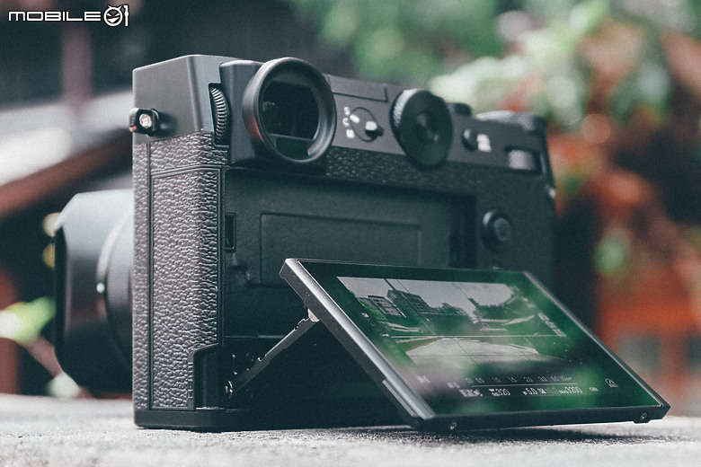 FUJIFILM GFX100 RF 評測報告｜為構圖加上轉盤、畫素破億的中判隨身機！