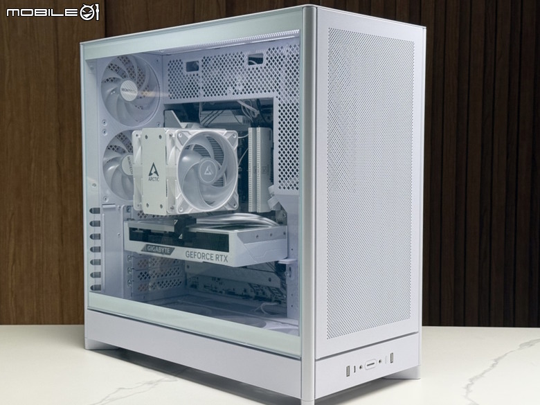 左右都能擺!君主HS01 Pro & 創世紀2代 ATX3.1電源