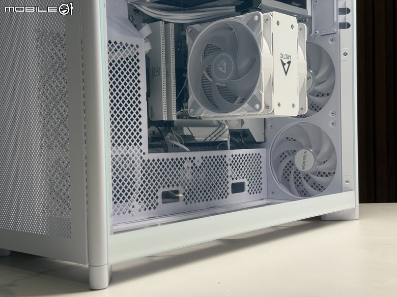 左右都能擺!君主HS01 Pro & 創世紀2代 ATX3.1電源