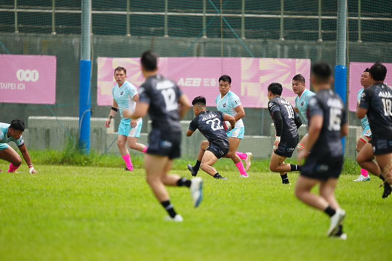 點我看大圖 Sigma 300-600mm f/4 DG OS Sports 評測報告|超望遠內變焦新標竿、一鏡封神誰與爭鋒!