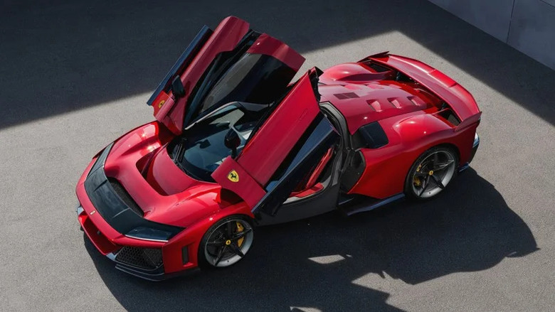 源自二連霸的冠軍動力 Ferrari F80現身利曼賽道