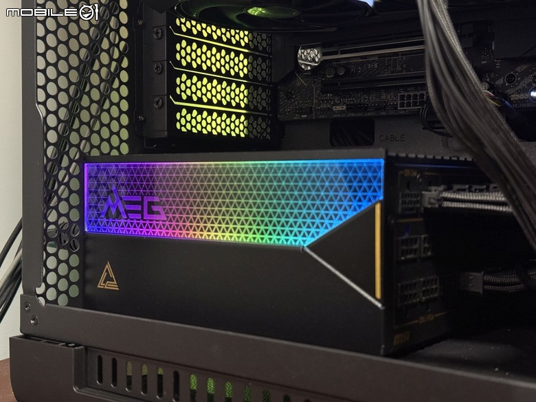 旗艦規格！MSI MEG Ai 1600T 數位電源