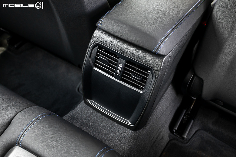 BMW 小改款 M240i xDrive 試駕｜全天候戰力與愉悅樂趣兼具的雙門小跑車！