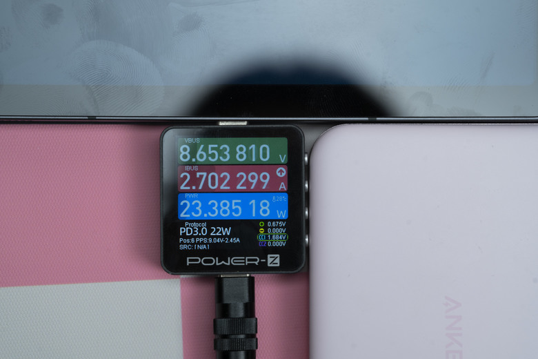 【開箱測試】A1664 Anker MagGo 超薄磁吸行動電源 10000mAh Qi2 15W 超薄 質感超好
