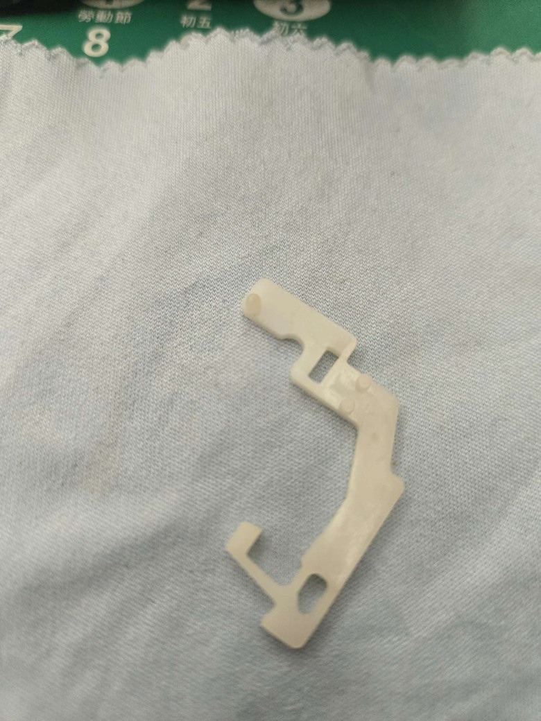 一個時鐘的機心裝不回去