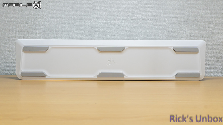 【開箱】海盜船新設計語言80%磁軸鍵盤 | CORSAIR K70 PRO TKL WHITE