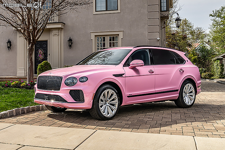 Bentley Bentayga Speed 美國蒙大拿州試駕|黃石公園初訪,操駕身手與聲浪都顛覆以往!