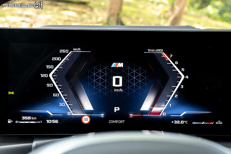 BMW 小改款 M240i xDrive 試駕｜全天候戰力與愉悅樂趣兼具的雙門小跑車！